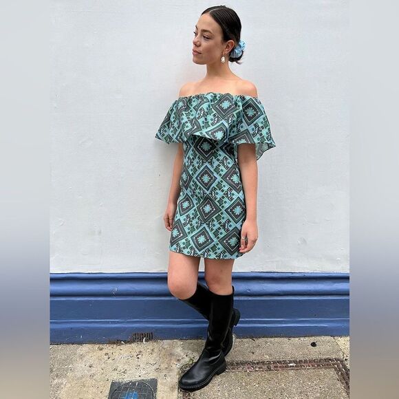 NWOT Baum Und Pferdgarten Alice Geo Print Off Shoulder Mini Dress Green/Blue M - Picture 3 of 15